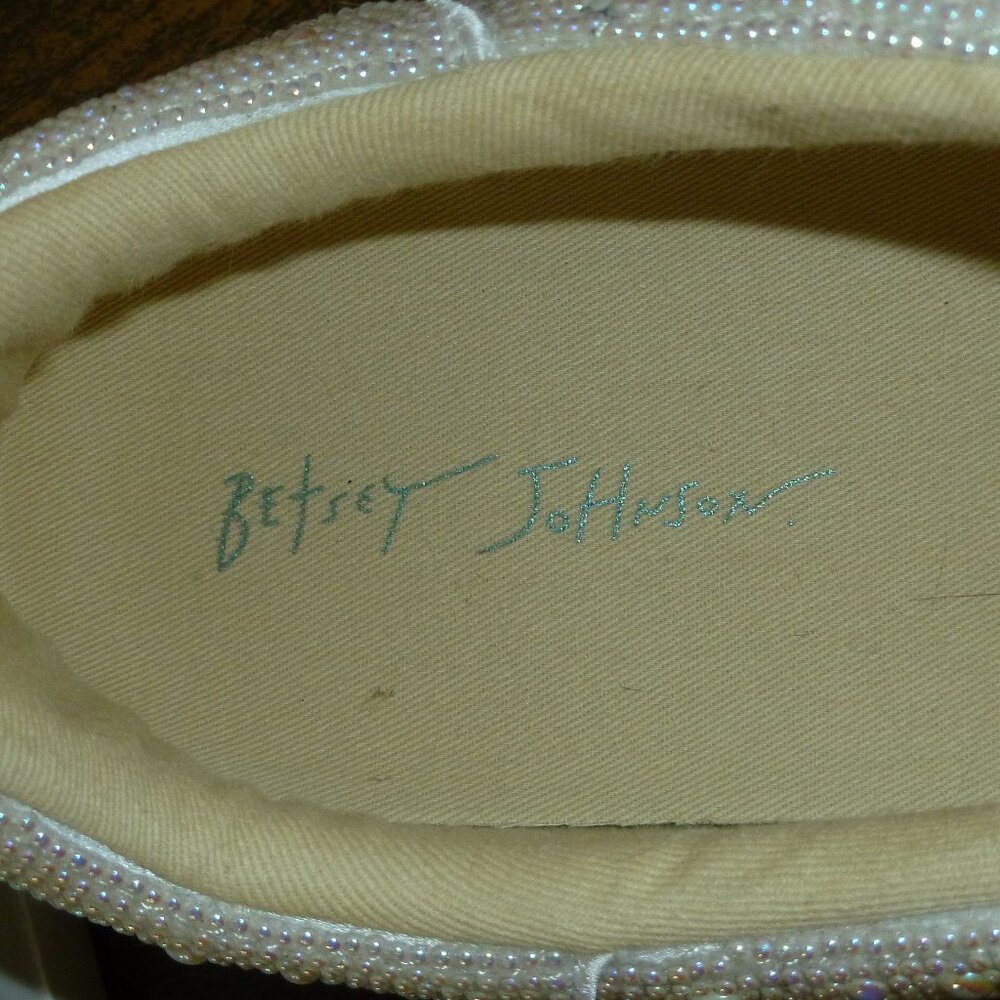 Betsy Johnson "Sidny" Pearl Platform Bridal Sneakers - Picture 14 of 16